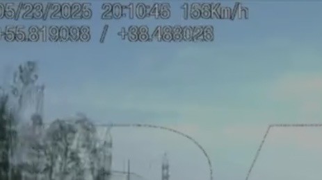 Микроавтобус с детьми попал в аварию и перевернулся на трассе М-12 в Московской области