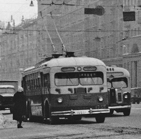 Игра на ЯПе: Угадай АВТО-9