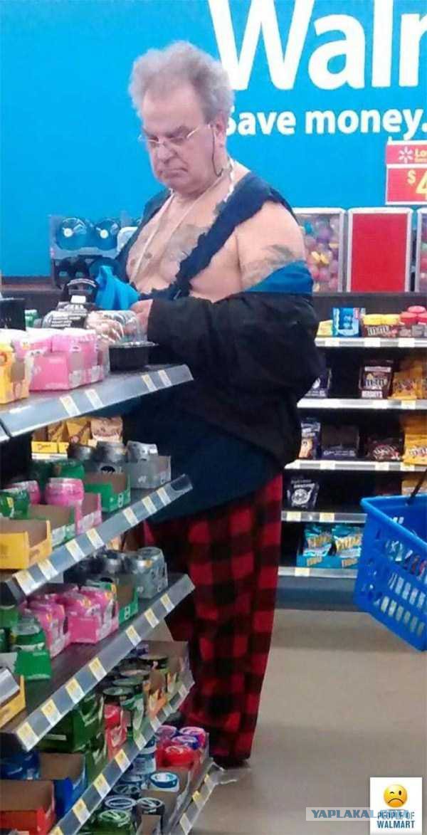 Сумасшедшие покупатели в Walmart