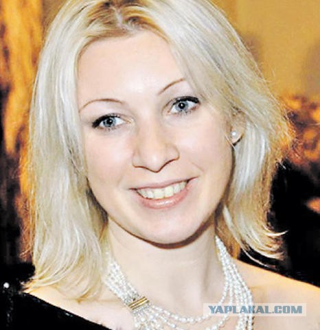 Мария Захарова сменила имидж