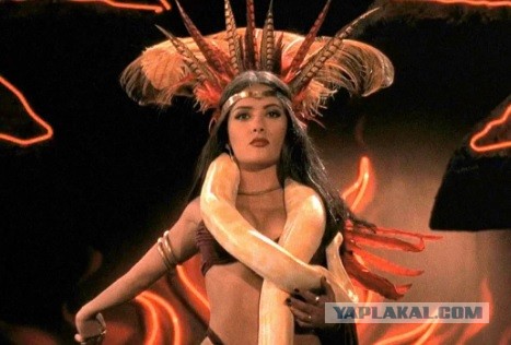 Фотосессия Salma Hayek (27 февраля 2022)
