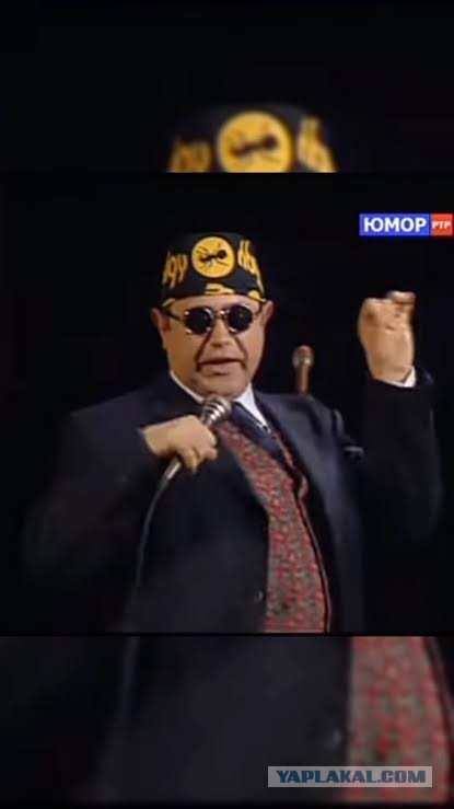 Родители выпускникам сделали подарок