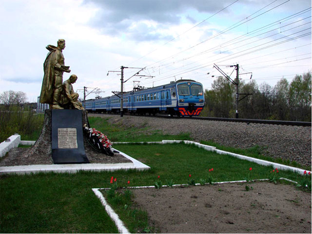 Если это правда,то почему Воронеж не город-герой?