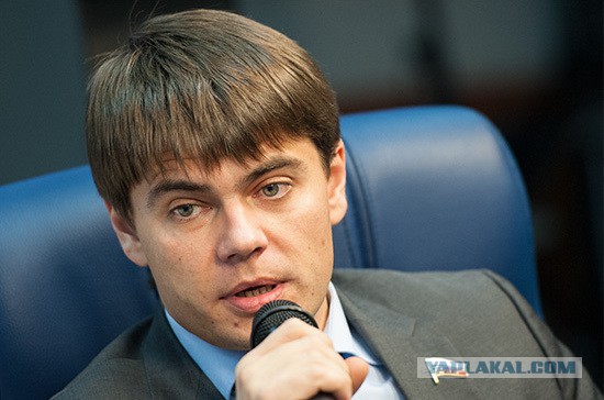 Депутаты неадекваты - считает Михаил Боярский.