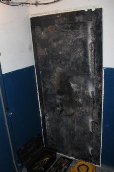 Москвича больше суток продержали в изоляторе после того, как он якобы расплатился с курьером фальшивой купюрой