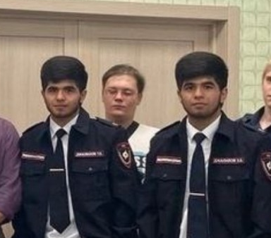 Cтроить и подметать они уже не хотят