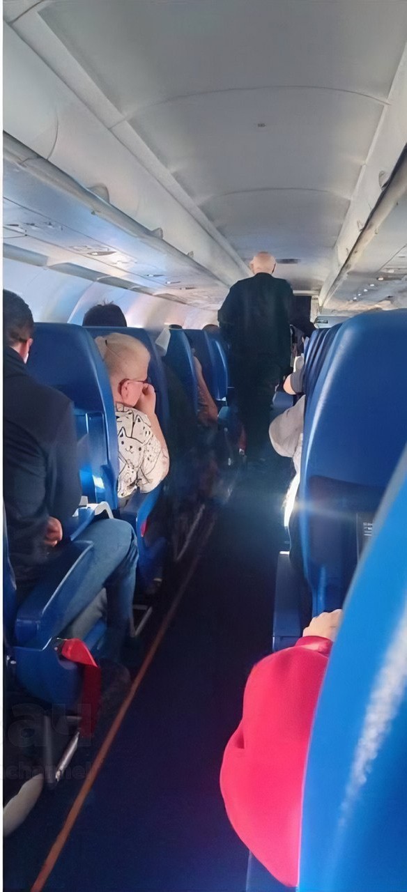 Пассажир рейса Сочи — Питер нагадил в свои штаны прямо перед взлётом