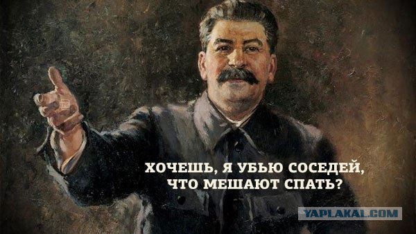 Яценюк подал в отставку.
