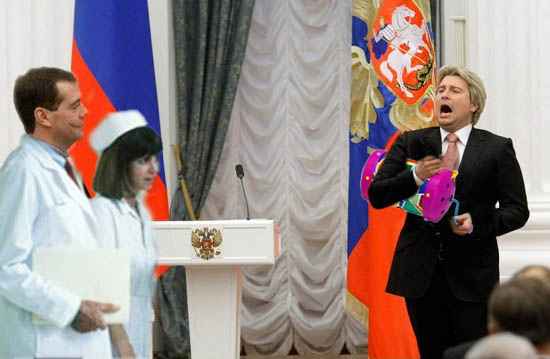 Фотожаба: "Золотая чаша" для Медведева