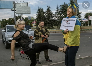 В «‎ЛНР»‎ протестуют жены мобилизованных мужчин.