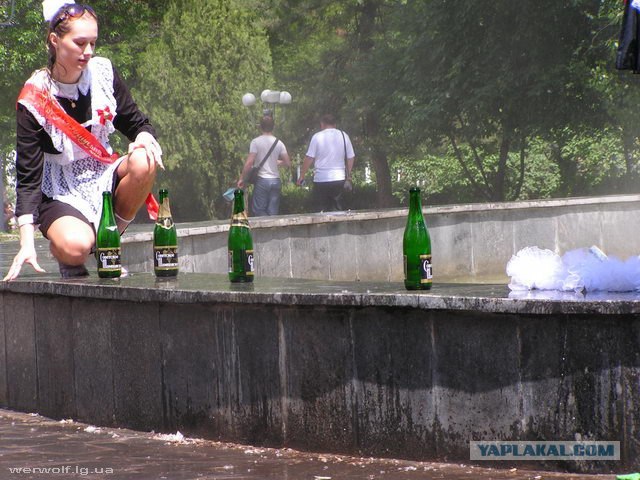 Фото охота в Луганске 2009, последний звонок