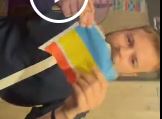 В московском баре "Хмель и солод" срезал украинский флаг с висевшего там полотна