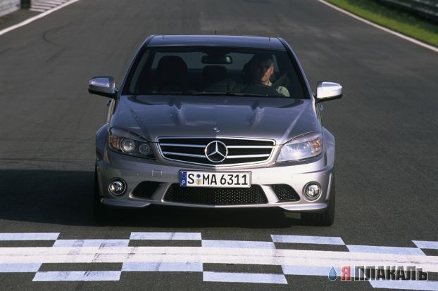 Mercedes-benz C63 Amg
