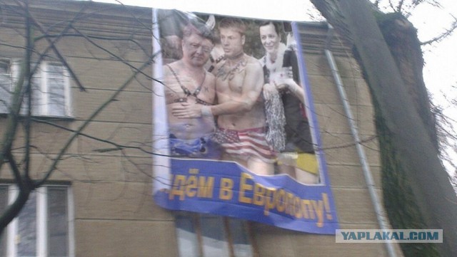 Порошенко вводит санкции против России