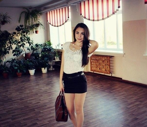 Девушки в мини