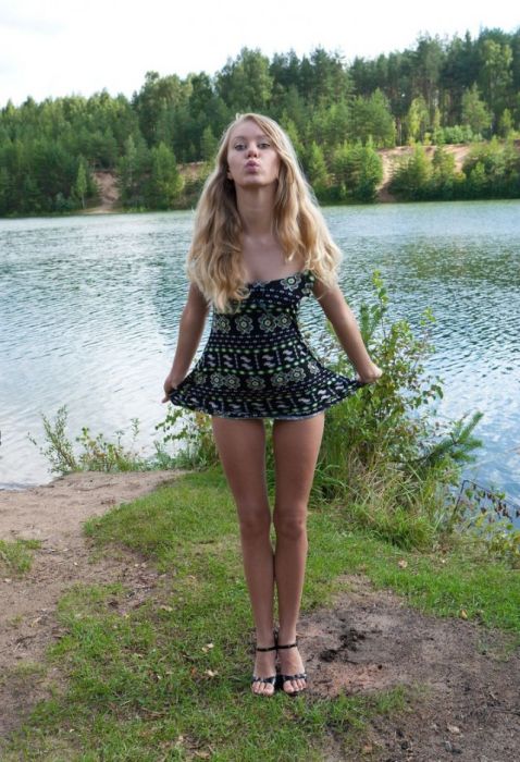 Девушки в естественной среде обитания. Часть 6