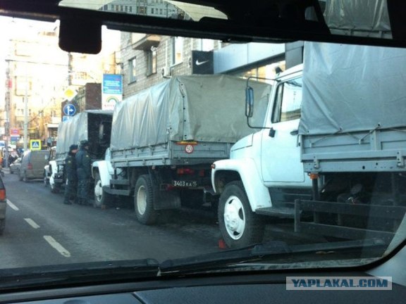 Митинги в Москве: Чистые Пруды и Триумфальная пл