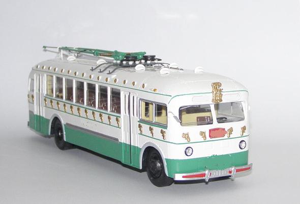 Игра на ЯПе: Угадай АВТО-9