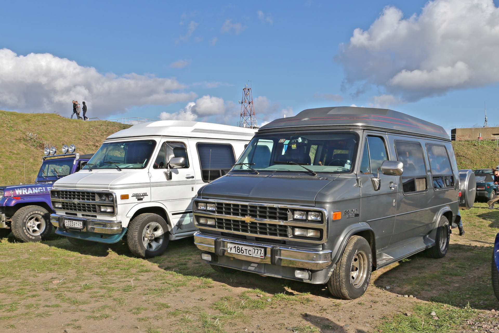 Chevrolet van g20 Tiara
