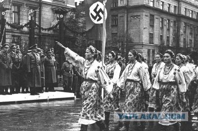 Порошенко: Галичане - основа государственности