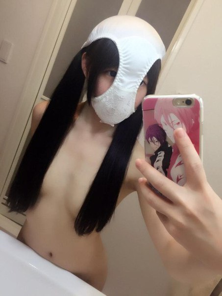 Вот зачем так фоткаться?