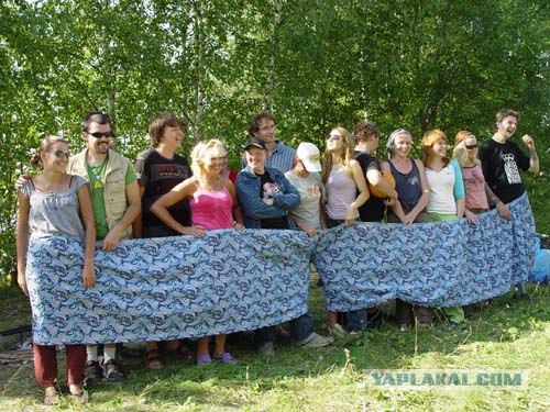 Житель Хорватии натянул на себя сразу 245 футболок