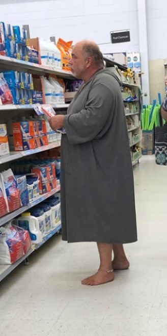 Walmart место сбора фриков