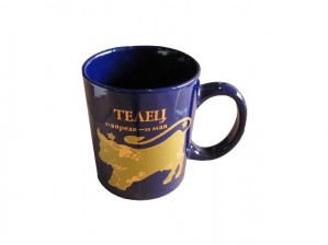 А из какой кружки вы пьёте на работе?