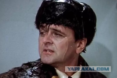 На Чеховской кавказец набросился на полицейского за то, что тот сделал ему замечание