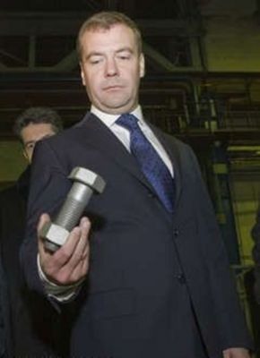 Путин, который смотрит на разные вещи по-разному..