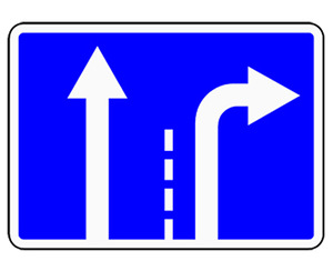 Подбила велосипедиста! И уверена, что полностью права!