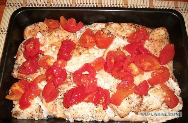 Курица под сырной подушкой