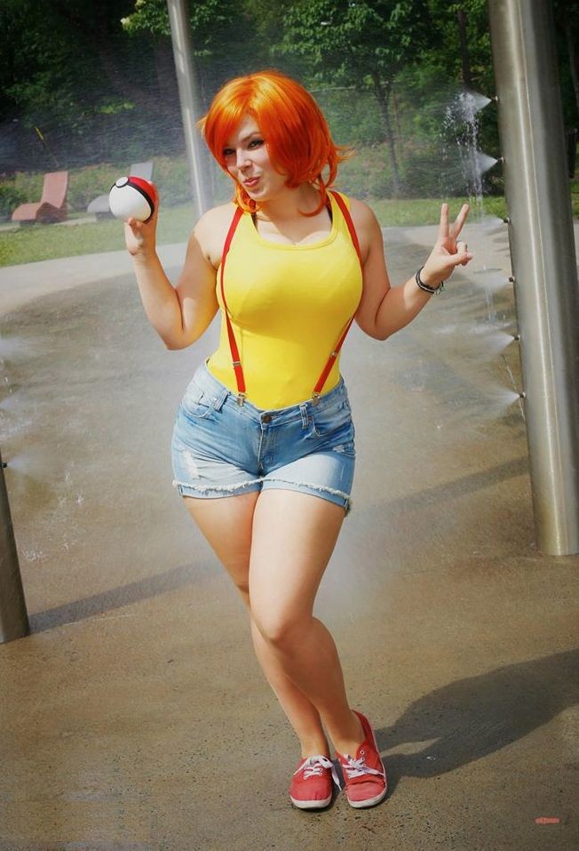 Thick girl cosplay