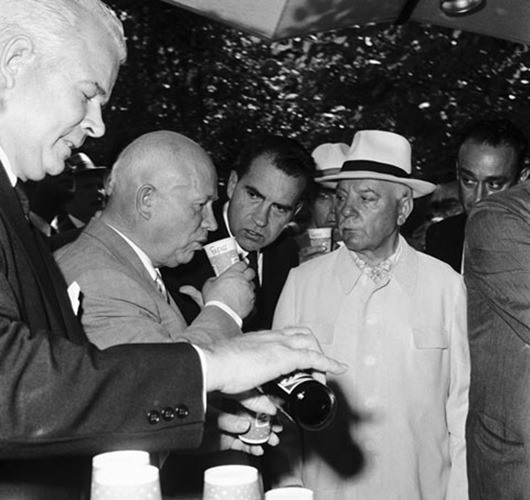 Сто  любопытных фактов о Советском Союзе