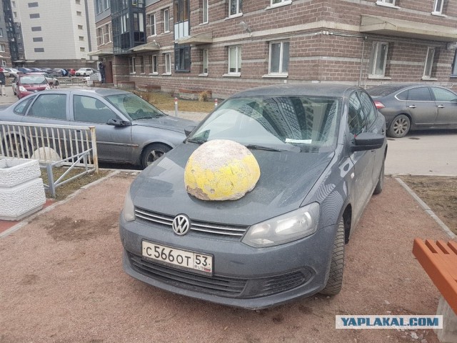 Устал, поднимаешься по лестнице.... И вот тебе на!