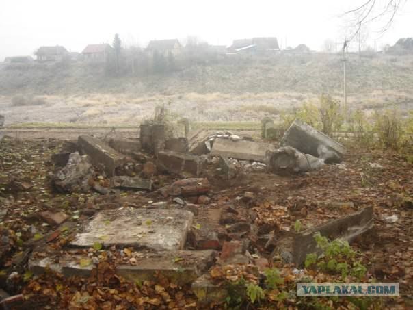Нелидово: Уничтожение памятника героически павших