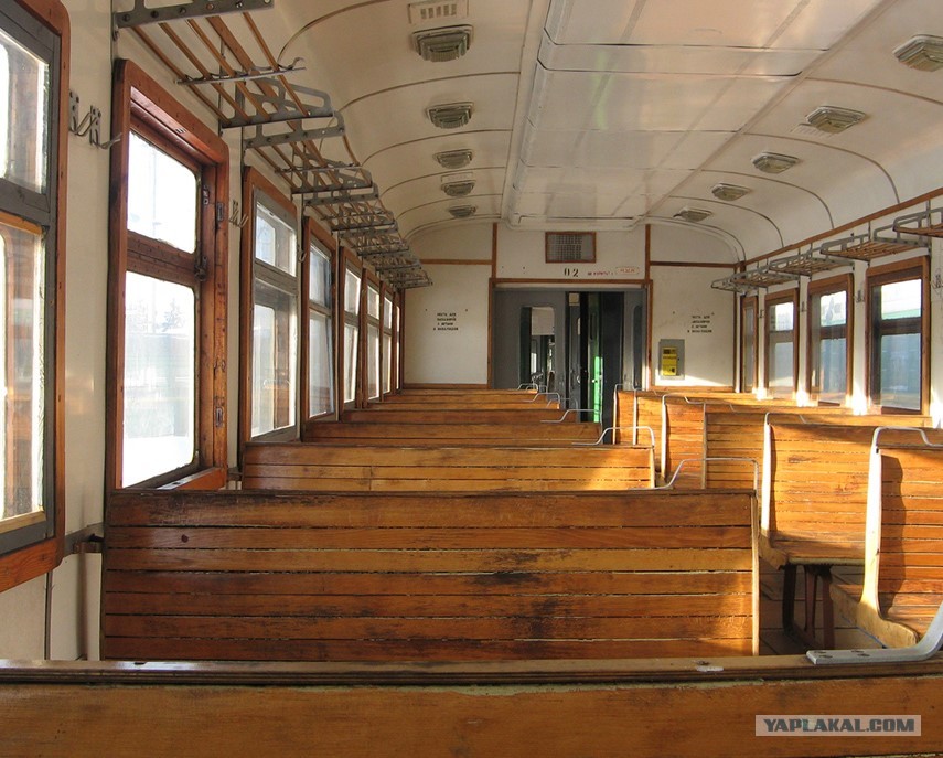 Электричка старого образца