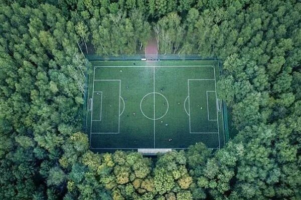 Футбол на краю света. 5 необычных стадионов