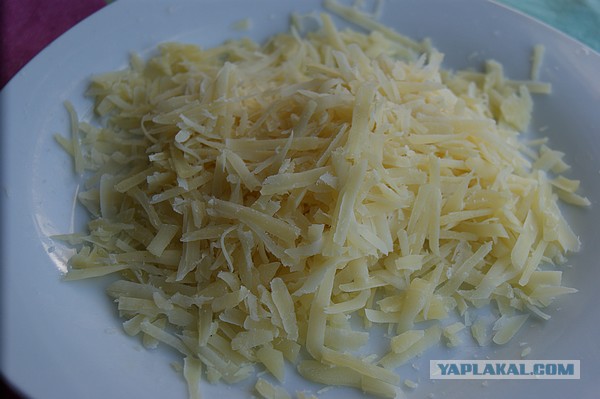 Картофельное суфле-запеканка, С беконом, сыром и помидорами