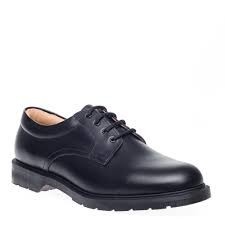 Популярный бренд Dr. Martens представил коллекцию обуви совместно с сериалом «Уэнсдей».
