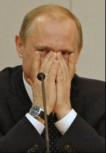 Яценюк обвинил Кремль в гуманитарной катастрофе