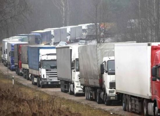 У безработной семьи полковника Захарченко нашли гараж из элитных авто на 25 млн