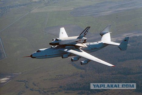 Советский челнок «Буран» в немецком городе Шпайер