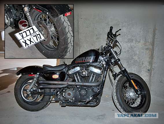 Полиция застрелила водителя ''Мустанга''