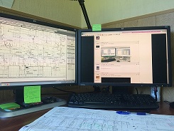 А давайте по фотке, кто как сейчас работает