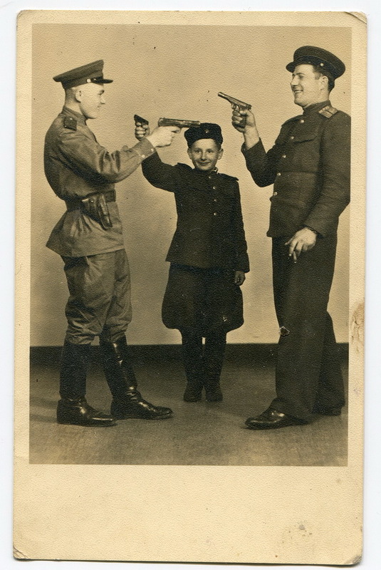 Редкие фотографии из военных архивов