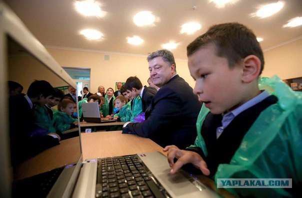 Шесть дальних бомбардировщиков России ударили по ИГИЛ в Сирии