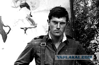 Семейные фото советских знаменитостей из их домашних архивов.
