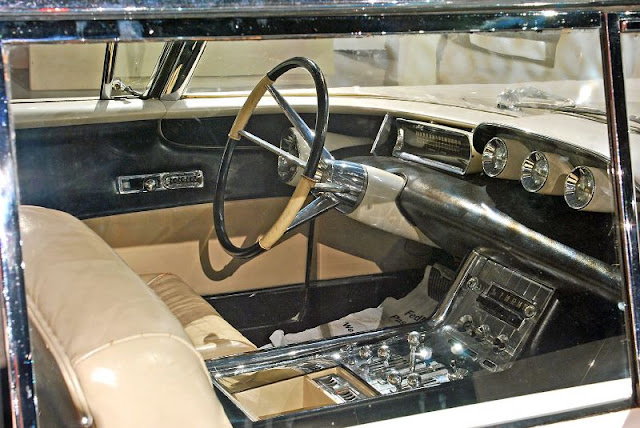 Чертовски концептуальный автомобиль - Packard Predictor 1956 года