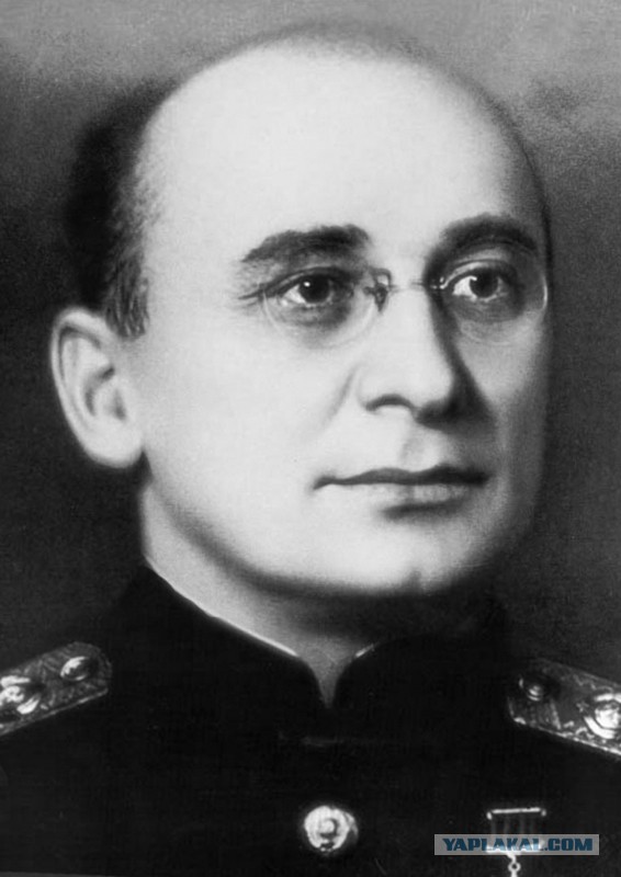 Сенатор Александров: Депутат должен получать гораздо больше, чем врач и учитель